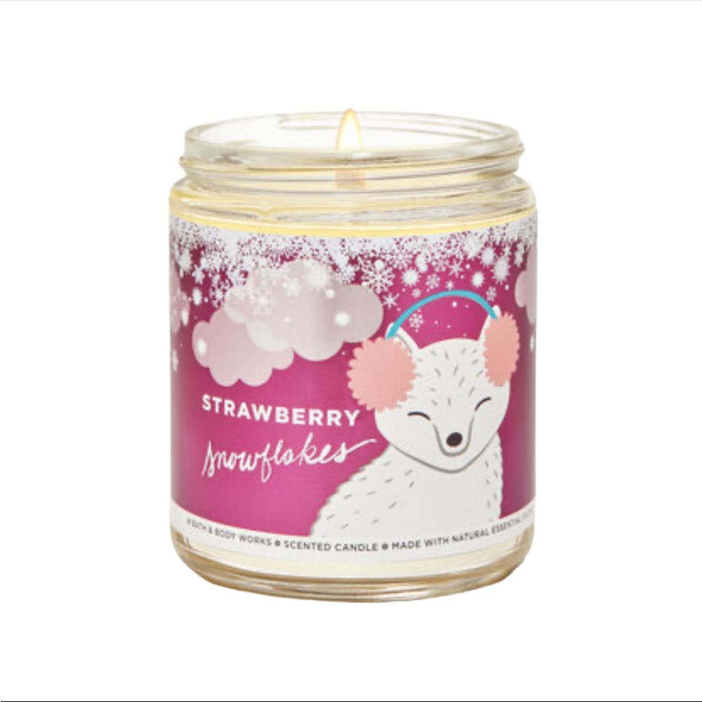 Bath & Body Works Strawberry Snowflakes Holiday Candle